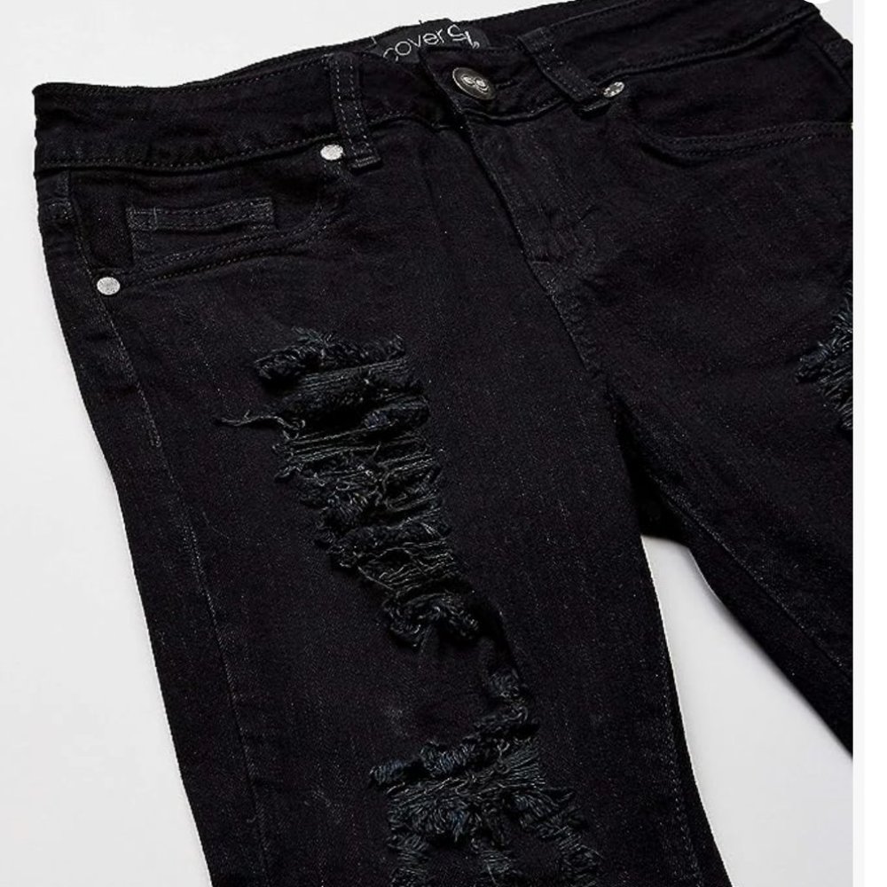 COVERGIRL Women's Ripped Bermuda Shorts Distressed Destroyed Juniors Size 22